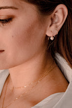 Load image into Gallery viewer, Freshwater Pearl Threader Helix Earrings