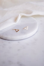 Load image into Gallery viewer, Geometric Arrow Ear Climbers