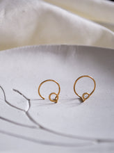 Load image into Gallery viewer, Geometric Circle Ear Jackets