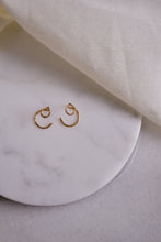 Load image into Gallery viewer, Geometric Circle Ear Jackets