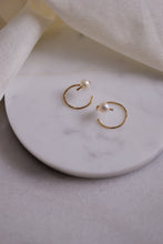 Load image into Gallery viewer, Pearl Ear Jacket Earrings