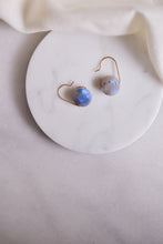 Load image into Gallery viewer, blue flash labradorite drop earrings
