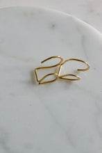 Load image into Gallery viewer, Geometric Tear Drop Ear Jacket