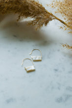 Load image into Gallery viewer, Mother of Pearl Drop Earrings