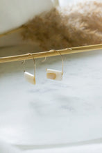 Load image into Gallery viewer, Mother of Pearl Drop Earrings