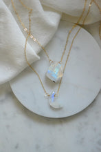 Load image into Gallery viewer, Rainbow Moonstone Slice Necklace