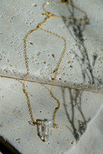 Load image into Gallery viewer, Clear Quartz Minimalist Necklace