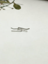 Load image into Gallery viewer, Gold Bar Ear Climbers