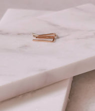 Load image into Gallery viewer, Gold Bar Ear Climbers