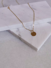 Load image into Gallery viewer, Dainty Gold Circle Necklace