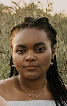 Load image into Gallery viewer, Mother of Pearl Drop Earrings