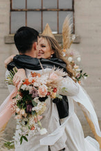 Load image into Gallery viewer, Coin Pearl Dangle Earrings