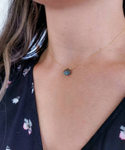 Load image into Gallery viewer, Dainty Labradorite Minimalist Necklace