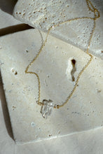 Load image into Gallery viewer, Clear Quartz Minimalist Necklace
