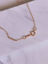 Load image into Gallery viewer, Dainty Gold Circle Necklace
